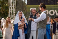 LidovyRok_S0458