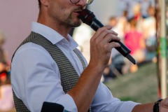 LidovyRok_S0596